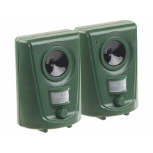 2 TS-910 ultrasonic pest control devices and motion detectors
