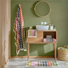 Retro Bath Mat 50x90cm by Orla Kiely in Multi Stem, Auburn