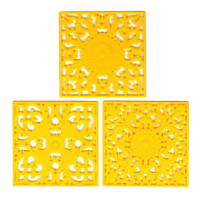 (Yellow) Square European Style Silicone Heat Insulation Pad to Protect the Desktop Pad Classical Pattern Hollow Anti-scalding Pad Black