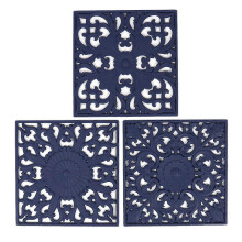(Blue) Square European Style Silicone Heat Insulation Pad to Protect the Desktop Pad Classical Pattern Hollow Anti-scalding Pad Black