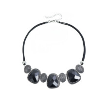 Trendige Retro-inspirierte schwarze-Antikes Silber