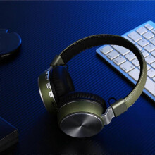 EQWLJWE Outdoor Bluetooth Headphones Wireless Supra-Aural Earmuff Headset Stereo Headset Bluetooth Headset Holiday Clearance