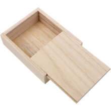 Houten opbergdoos voor speelkaarten, ideaal voor spelletjes en feestjes.