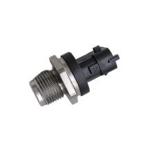 Grävmaskinstillämplig Cummins QSB5.9 common rail tryckgivare 4929611 4937283 5261237