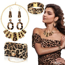 Retro Leopard Print Alloy Jewelry Set: Necklace, Bracelet & Exaggerated Earring