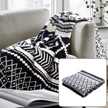 Knitted Cotton Throw with Black and White Print, Soft and Skin-Friendly Bedding Blanket for Sofa, Bed, Travel, 130x180cm