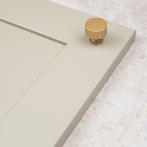 28mm Brushed Brass Reeded Round Cabinet Knob 1