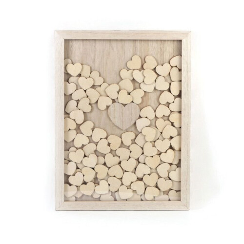 Hochzeitsidee: Bilderrahmen mit 100 Holzherzen 1