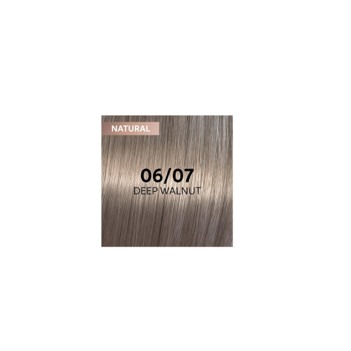 Wella Wella Shinefinity Zero Lift Glaze 60 ml 06/07 Deep Walnut