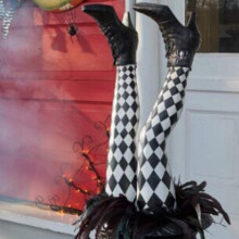 Jambes de sorcière d'Halloween, décoration en tissu, piquet à bottes