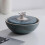 Fonte de mesa de cerâmica azul para uso interno e externo. 1