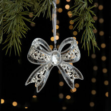 Couronne de Noël ornée de pendentifs en cristal de glace et en nœud