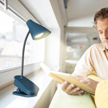Lampe de bureau LED Donemore avec pince flexible et chargement USB