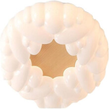 Plafonnier encastré rond en bois de style nordique, idéal pour une chambre d'enfant moderne et créative, blanc.