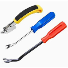 Lot de 3 arrache-agrafes robustes en plastique et métal pour tissus d'ameublement, avec poignée ergonomique, pour meubles, tapis, cartons et sols.
