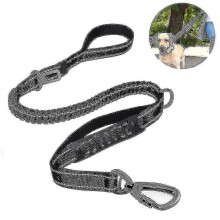 Guinzaglio per cani, catena nera con fodera morbida e robusto moschettone a D in metallo.