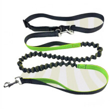 Cintura da corsa riflettente per cani con corda di trazione, elastico per la mano e anello in metallo per il jogging libero