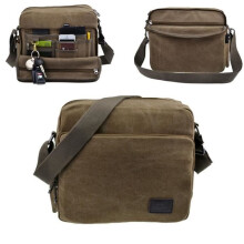 Vintage heren messengerbag van canvas en leer, schoudertas voor schoolreisjes en wandelingen.