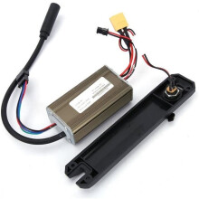 36V bedieningspaneel met afdekking voor de laadconnector voor accessoires van de KUGOO 8-inch elektrische scooter