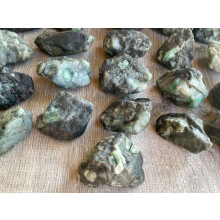 Emerald rough stones 2-3 inch