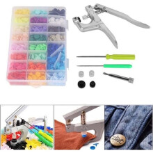 360-piece set of plastic clips and snap fasteners T-5-TAM