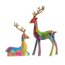 2 Rentierfiguren aus Kunstharz für die weihnachtliche Heimdekoration