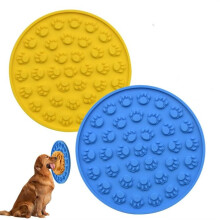Slow-feeding dog bowls. Paw-shaped dog lick mat, calming pet cushion