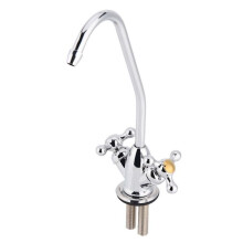Rubinetto da cucina a collo d'oca compatibile con sistemi di purificazione dell'acqua, in acciaio inox 304 e lega di zinco, altezza 28 cm.