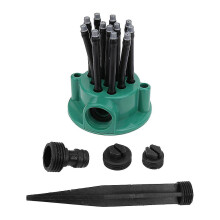 Irrigatore da giardino in ABS con 12 ugelli flessibili e getti d'acqua personalizzabili per prati e aiuole.