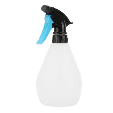 White Plastic Spray Watering Bottle 500ml for Garden Plants, Humidification and Glass Cleaning