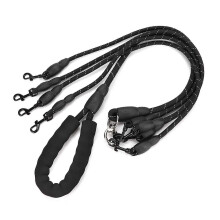 Guinzaglio nero per cani e gatti piccoli con impugnatura in schiuma e moschettone girevole, corda in nylon 1.5 m