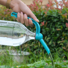 Aspersor de doble cabezal Washranp para plantas de interior y exterior, con mango ergonómico.