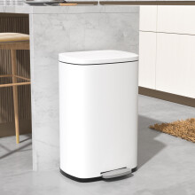 Poubelle en acier inoxydable de 13 gallons avec pédale