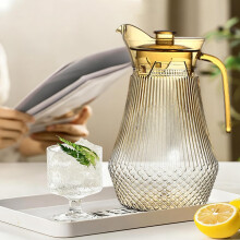 Carafă din PC de 1,5 l, fără BPA, cu cioc de scurgere tip „cioc de rață”