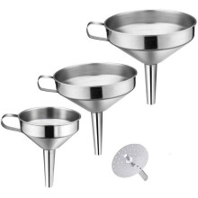 Set van 3 roestvrijstalen trechters - met handvat en verwijderbaar filter - voor het overgieten van vloeistoffen en ingrediënten.