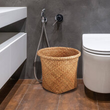 Panier poubelle en rotin naturel (1 pièce)