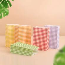 Colorful candy-colored grid-bottom paper bags 50 pcs