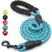 Guinzaglio per cani resistente, 1,5 m, corda blu riflettente con impugnatura ergonomica e moschettone girevole a 360.