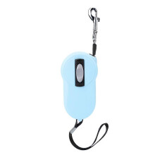 Guinzaglio retrattile per cani resistente con cinturino riflettente in nylon e blocco anti-groviglio.