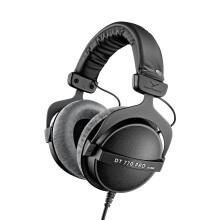 beyerdynamic DT 770 PRO 80 ohm Over-ear Closed-back Studio Headphones