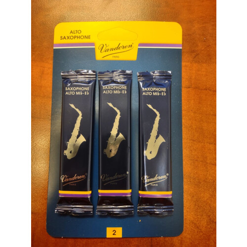 VANDOREN Reeds Alto Sax 2 Traditional (3 Pack)
