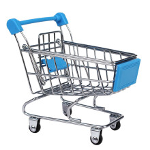 Mini carrello della spesa giocattolo azzurro, in plastica resistente, ideale per giochi di ruolo e finzione per bambini.