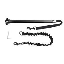 Guinzaglio retrattile per cani da bicicletta con barra di guida per la distanza di sicurezza, realizzato in nylon e metallo.