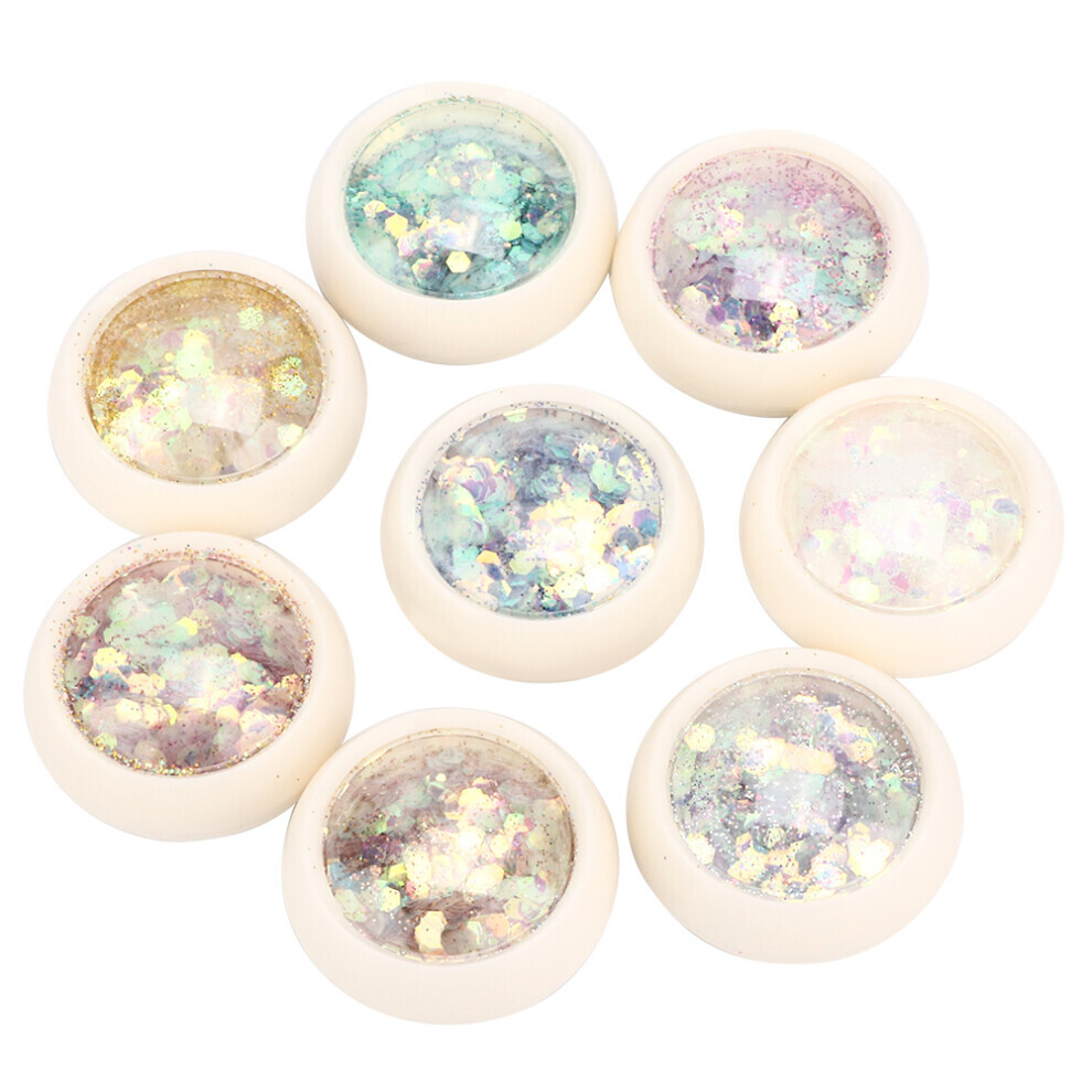 Dazzling sequins for nail art with a chameleon effect, holographic glitter flakes with an easy-to-carry design.