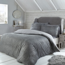 Luxurious Reversible Sparkle Ribbed Fleece Duvet Cover & Pillowcases