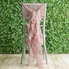Housses de chaises en mousseline rose poudré avec ceintures bouclées (10 pièces)