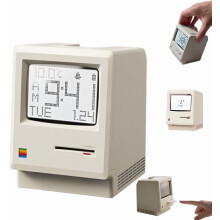 Retro mini-datorklocka med tid, datum, år och temperatur