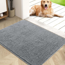 Tapete para porta de cachorro em microfibra antiderrapante, lavável e de secagem rápida.