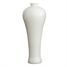 Vase en céramique au design minimaliste (1 pièce)
