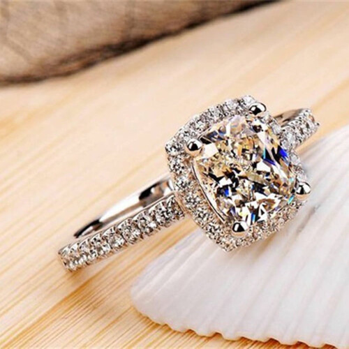 Women's White Gold Wedding Rings Set
